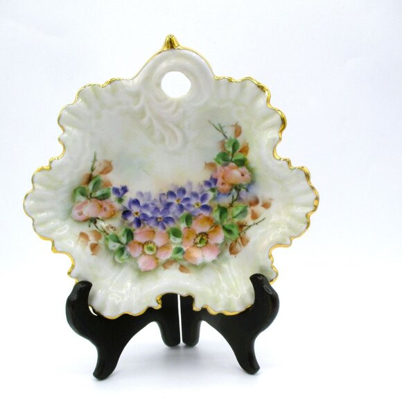 Hand Painted Porcelain Candy Trinket Dish With Gold Trim Violets Fluted - Picture 1 of 4